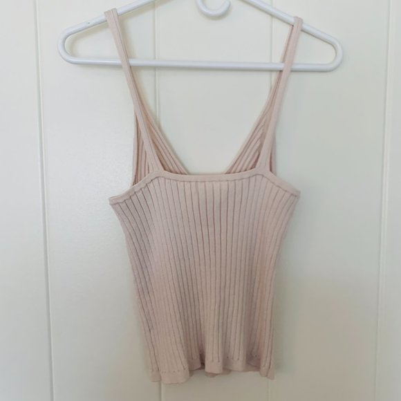 H&M KNITTED TANK - Picture 2 of 3